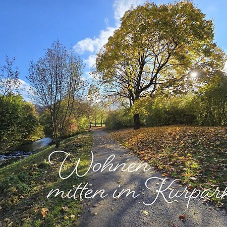 Erholungs- Apartment Am Kurpark & Therme バート・ウーラッハ エクステリア 写真